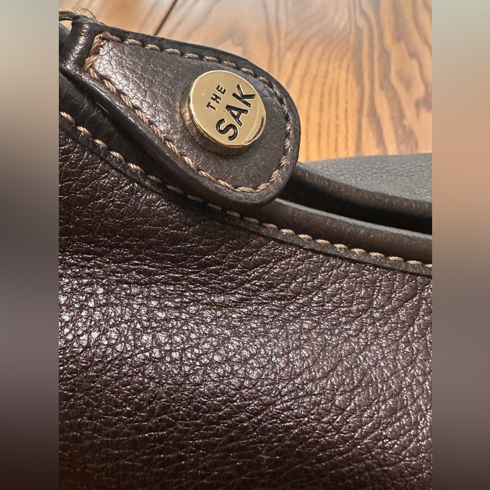 The Sak Dark Brown Leather Shoulder Bag - Picture 3 of 8